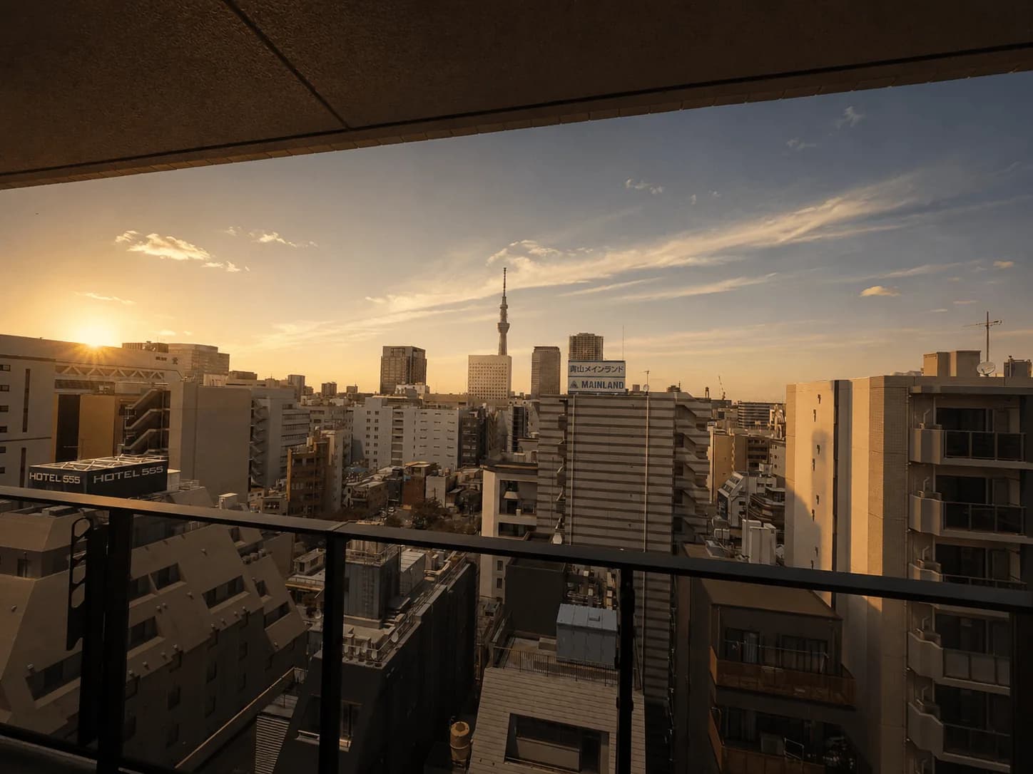 HIVEN Kinshicho interior living space